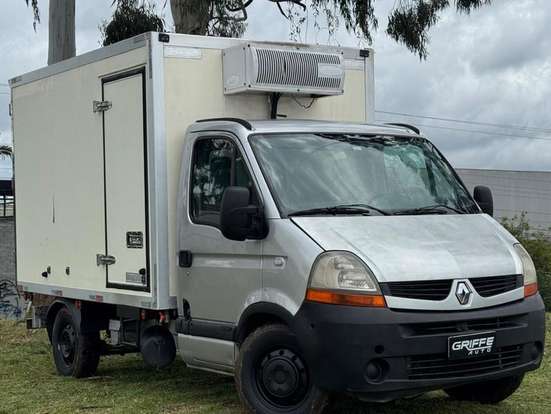 RENAULT-MASTER-2010