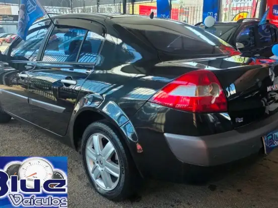 RENAULT-MEGANE-1.6 DYNAMIQUE 16V FLEX 4P MANUAL RENAULT-MEGANE-2009