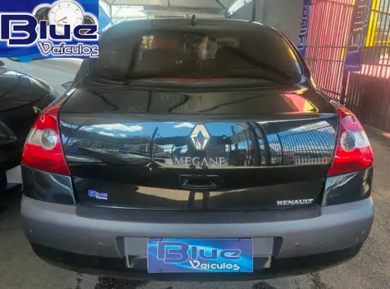 RENAULT-MEGANE-2009