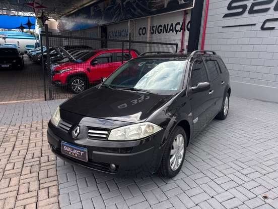 RENAULT-MEGANE-2.0 DYNAMIQUE GRAND TOUR 16V GASOLINA 4P MANUAL RENAULT-MEGANE-2011
