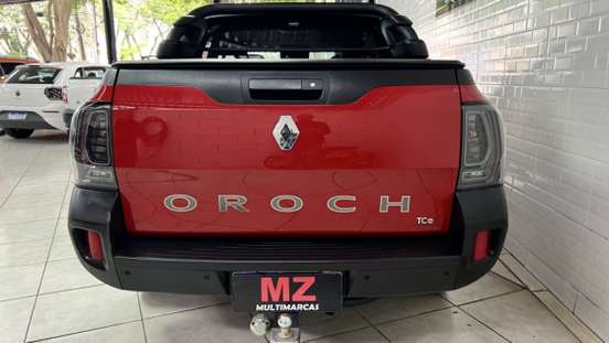RENAULT-OROCH-2022