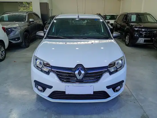 RENAULT-SANDERO-2020