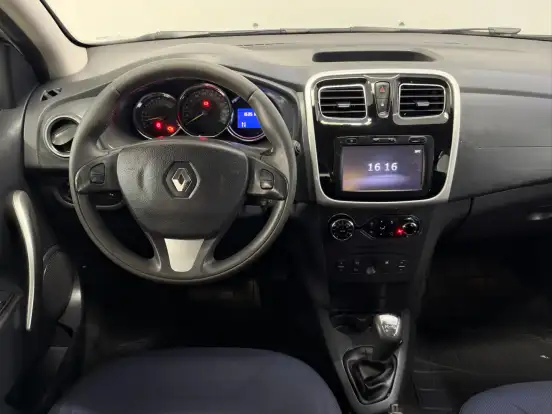 RENAULT-SANDERO-1.6 DYNAMIQUE 8V FLEX 4P AUTOMATIZADO RENAULT-SANDERO-2015