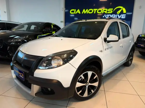 RENAULT SANDERO 1.6 STEPWAY 8V FLEX 4P MANUAL