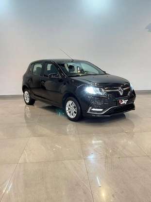 RENAULT-SANDERO-2022
