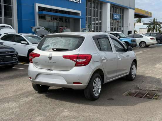 RENAULT-SANDERO-1.0 12V SCE FLEX ZEN MANUAL RENAULT-SANDERO-2020
