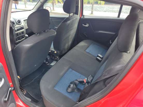 RENAULT-SANDERO-1.0 AUTHENTIQUE 16V FLEX 4P MANUAL RENAULT-SANDERO-2011