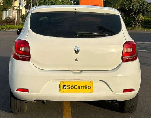 RENAULT-SANDERO-2016