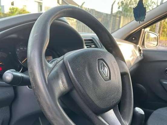 RENAULT-SANDERO-1.0 AUTHENTIQUE 16V FLEX 4P MANUAL RENAULT-SANDERO-2016