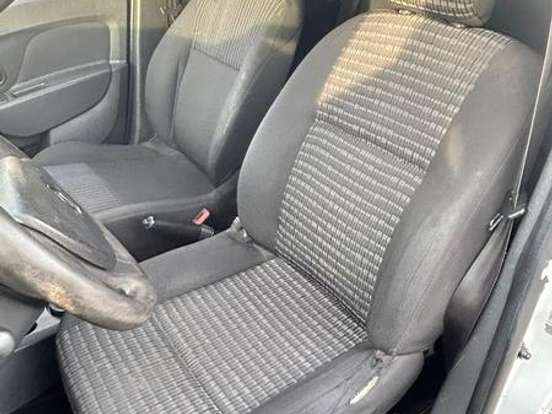 RENAULT-SANDERO-1.0 AUTHENTIQUE 16V FLEX 4P MANUAL RENAULT-SANDERO-2016