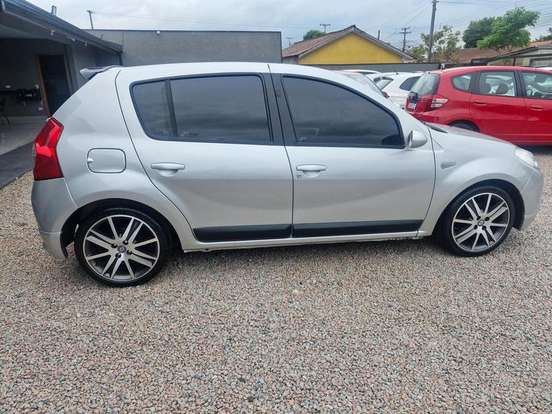 RENAULT-SANDERO-1.6 AUTHENTIQUE 8V FLEX 4P MANUAL RENAULT-SANDERO-2008