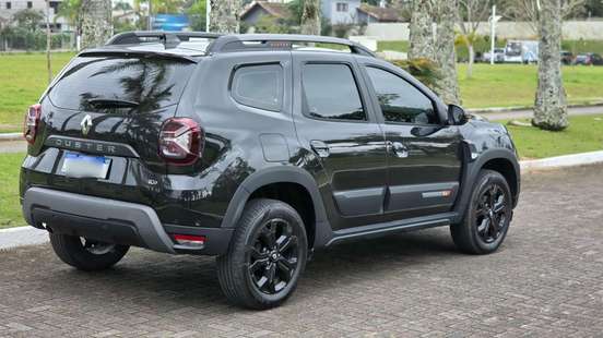 RENAULT-DUSTER-2025