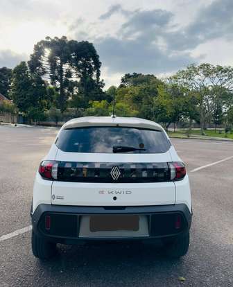 RENAULT-KWID E-TECH-27 KW ELÉTRICO TECHNO RENAULT-KWID E-TECH-2025