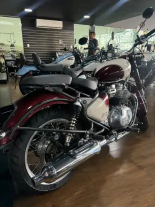 ROYAL ENFIELD-CLASSIC 650 VALLAM RED-2026