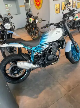 ROYAL ENFIELD-GUERRILLA 450-2026