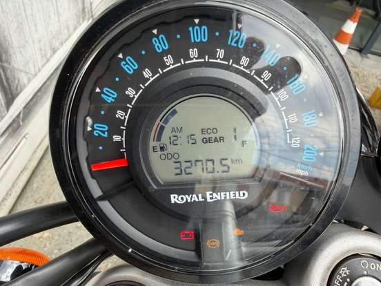 ROYAL ENFIELD-METEOR 650 INTERSTELLAR-2025