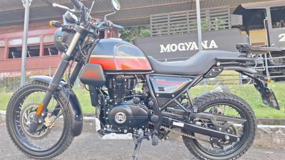 ROYAL ENFIELD SCRAM 411 