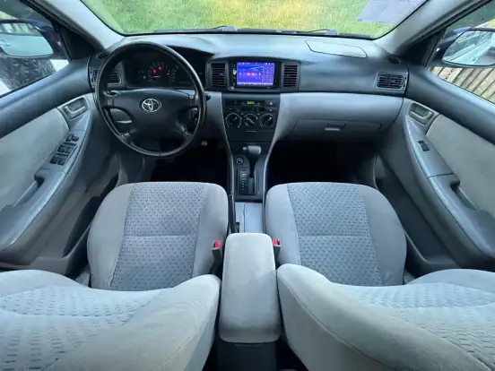 TOYOTA-COROLLA-2007