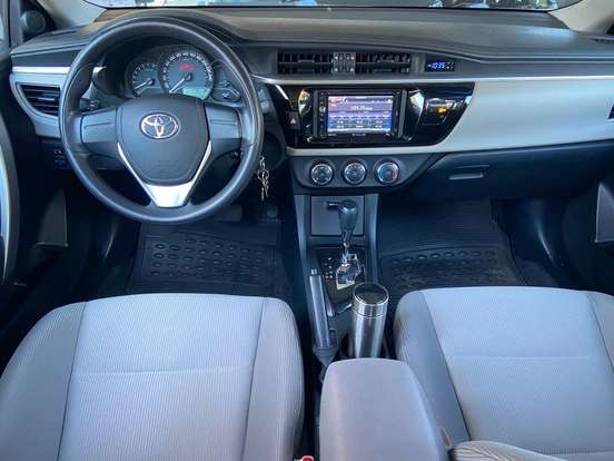 TOYOTA-COROLLA-2015