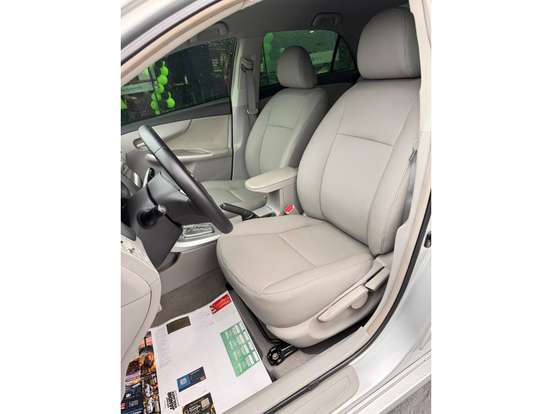 TOYOTA-COROLLA-2013