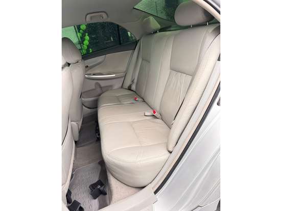 TOYOTA-COROLLA-2013
