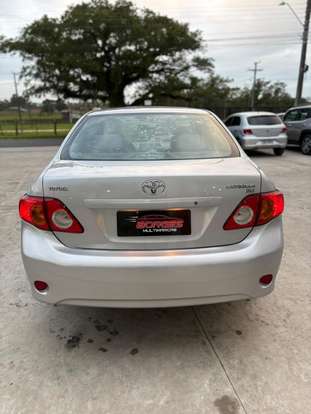 TOYOTA-COROLLA-2010