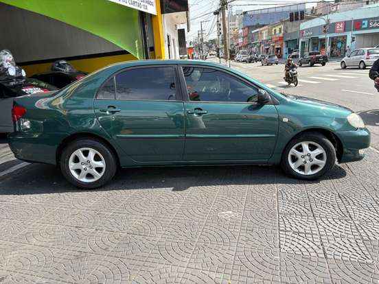 TOYOTA-COROLLA-1.8 SE-G 16V GASOLINA 4P AUTOMÁTICO TOYOTA-COROLLA-2002