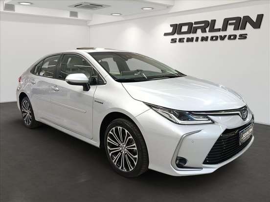 TOYOTA-COROLLA-2023