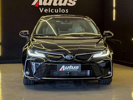 TOYOTA-COROLLA-2022