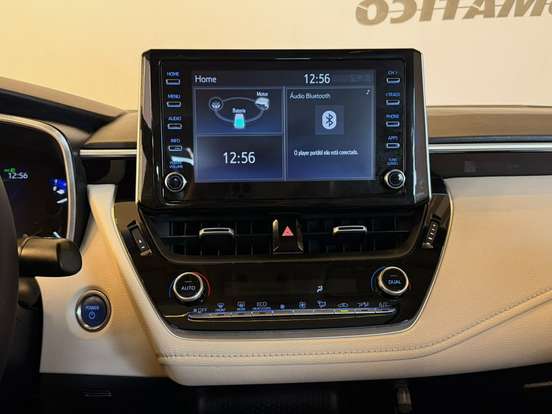 TOYOTA-COROLLA-2020