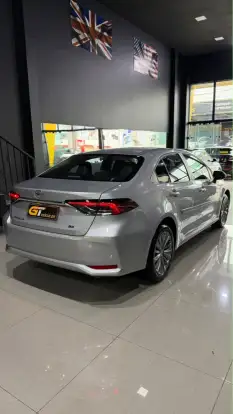 TOYOTA-COROLLA-2025