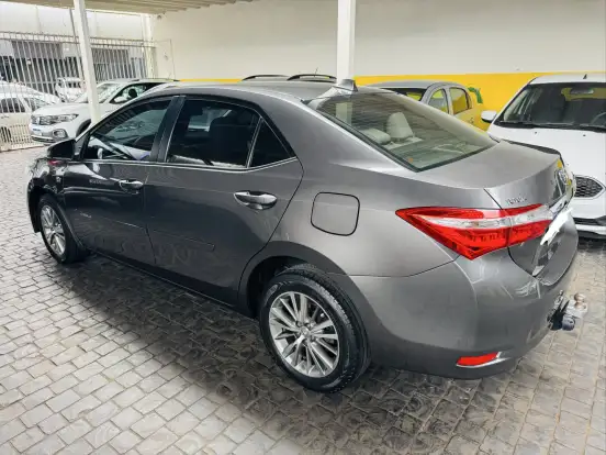 TOYOTA-COROLLA-2014