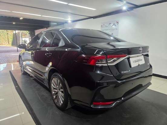 TOYOTA-COROLLA-2024