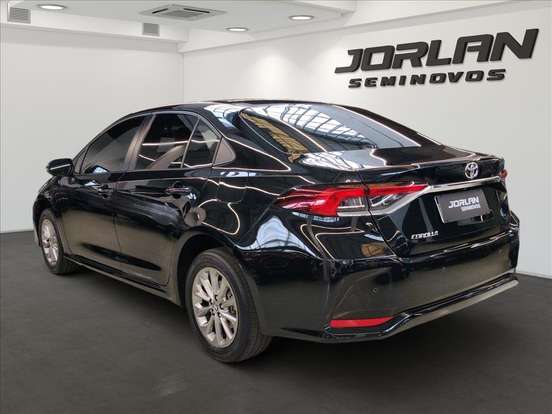TOYOTA-COROLLA-2025