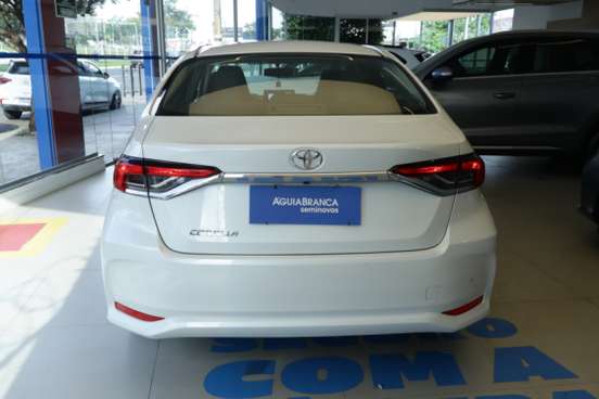 TOYOTA-COROLLA-2025