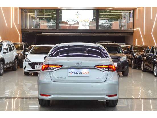 TOYOTA-COROLLA-2023