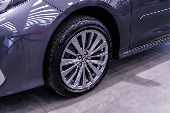 TOYOTA-COROLLA-2024