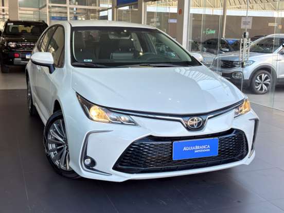 TOYOTA-COROLLA-2024