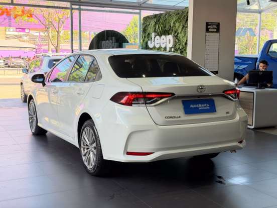 TOYOTA-COROLLA-2024