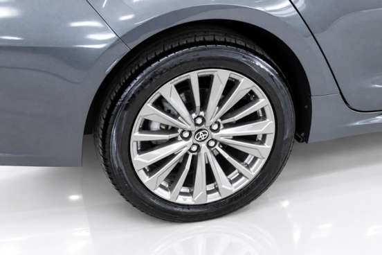 TOYOTA-COROLLA-2024
