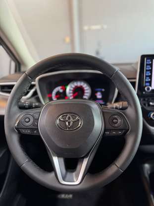 TOYOTA-COROLLA-2019