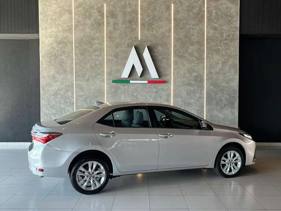 TOYOTA-COROLLA-2.0 XEI 16V FLEX 4P AUTOMÁTICO TOYOTA-COROLLA-2017