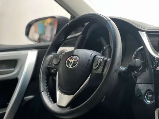 TOYOTA-COROLLA-2.0 XEI 16V FLEX 4P AUTOMÁTICO TOYOTA-COROLLA-2017