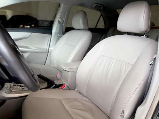 TOYOTA-COROLLA-2013
