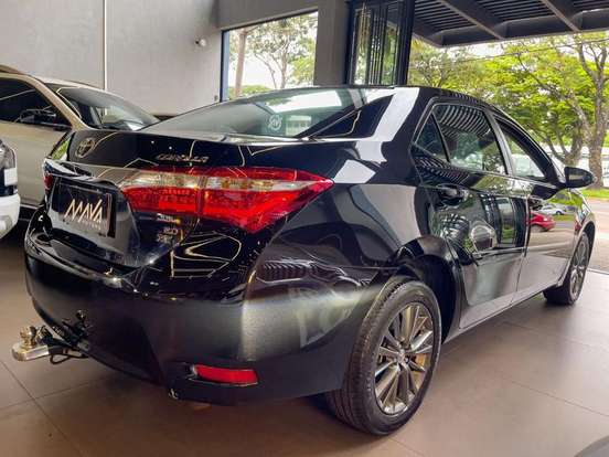 TOYOTA-COROLLA-2017