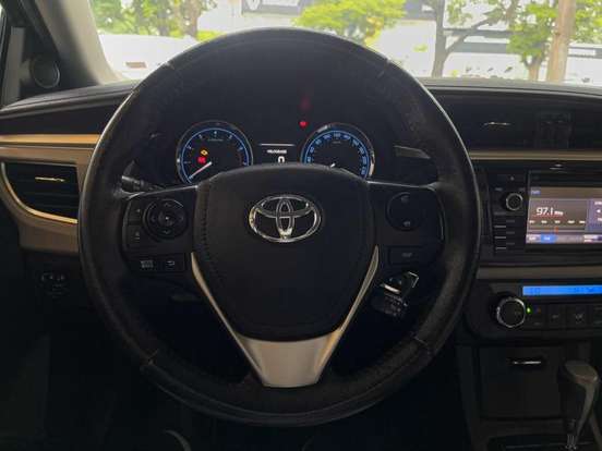 TOYOTA-COROLLA-2017