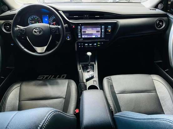 TOYOTA-COROLLA-2019