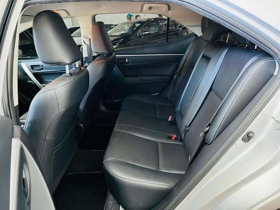 TOYOTA-COROLLA-2019
