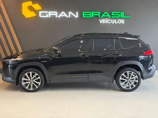 TOYOTA-COROLLA CROSS-2023