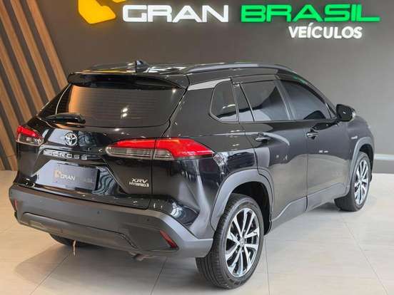 TOYOTA-COROLLA CROSS-2023